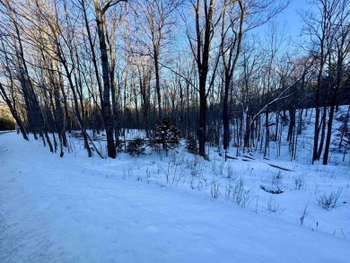 Here is a prime location to build your dream home! Located in a on Sugarbush Golf Club in Vermont - for sale on GolfHomes.com, golf home, golf lot