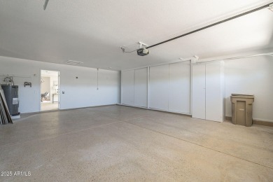 Come and see this freshly remodeled 2 bed, 2 Bath, 2 car garage on Leisure World Country Club in Arizona - for sale on GolfHomes.com, golf home, golf lot