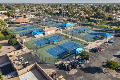 Come and see this freshly remodeled 2 bed, 2 Bath, 2 car garage on Leisure World Country Club in Arizona - for sale on GolfHomes.com, golf home, golf lot