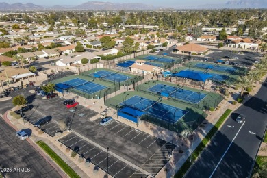 Come and see this freshly remodeled 2 bed, 2 Bath, 2 car garage on Leisure World Country Club in Arizona - for sale on GolfHomes.com, golf home, golf lot