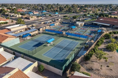 Come and see this freshly remodeled 2 bed, 2 Bath, 2 car garage on Leisure World Country Club in Arizona - for sale on GolfHomes.com, golf home, golf lot