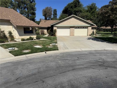 Welcome to 35124 Village 35, a charming 2-bedroom, 2-bath condo on Camarillo Springs Golf Club in California - for sale on GolfHomes.com, golf home, golf lot