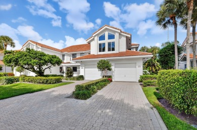 Experience luxury in this renovated 2nd-floor penthouse located on Broken Sound Golf and Club  in Florida - for sale on GolfHomes.com, golf home, golf lot
