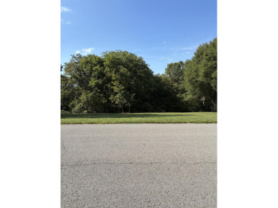 Build your dream home in Old Bridge! This vacant lot is located on Old Bridge Golf Club in Kentucky - for sale on GolfHomes.com, golf home, golf lot