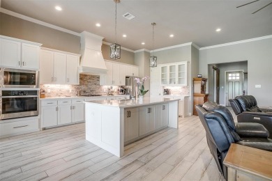 This stunning 2535 sq ft, 4 bedroom, 2.5 bath home is what on The Golf Club At Crown Valley in Texas - for sale on GolfHomes.com, golf home, golf lot