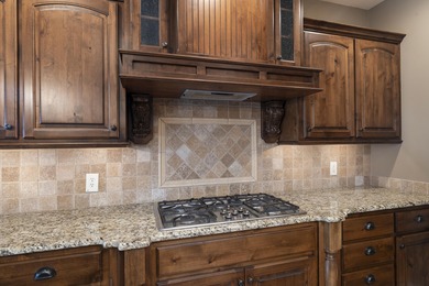 Located in the San Poppi Millwood golf community. This 4 bed, 2 on Millwood Golf and Racquet Club in Missouri - for sale on GolfHomes.com, golf home, golf lot