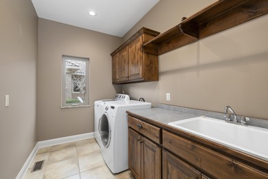 Located in the San Poppi Millwood golf community. This 4 bed, 2 on Millwood Golf and Racquet Club in Missouri - for sale on GolfHomes.com, golf home, golf lot