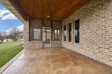 Located in the San Poppi Millwood golf community. This 4 bed, 2 on Millwood Golf and Racquet Club in Missouri - for sale on GolfHomes.com, golf home, golf lot