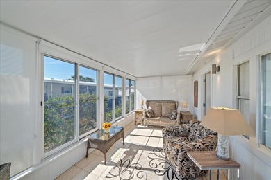 Under contract-accepting backup offers. Welcome home to easy on Pelican Pointe Golf and Country Club in Florida - for sale on GolfHomes.com, golf home, golf lot