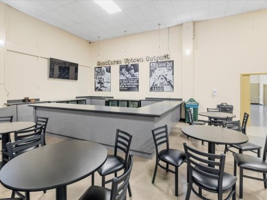 Welcome to your opportunity to own a rare 3 bedroom, corner unit on On Top Of The World Golf Course in Florida - for sale on GolfHomes.com, golf home, golf lot