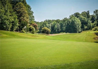 Welcome to 134 Fairway Lane - New Carpet Installed in all 3 on The Trail At Chickasaw Pointe in South Carolina - for sale on GolfHomes.com, golf home, golf lot