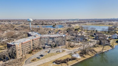 ** OFFERING PICTURESQUE VIEWS of a PRISTINE POND from EVERY ROOM on Twin Lakes Golf Course in Illinois - for sale on GolfHomes.com, golf home, golf lot