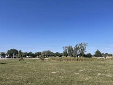 Last chance to build your dream home in the highly sought-after on Rolling Hills Golf Club in South Dakota - for sale on GolfHomes.com, golf home, golf lot