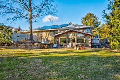 Welcome to your future home in scenic Crab Meadow! This mint on Crab Meadow Golf Course in New York - for sale on GolfHomes.com, golf home, golf lot