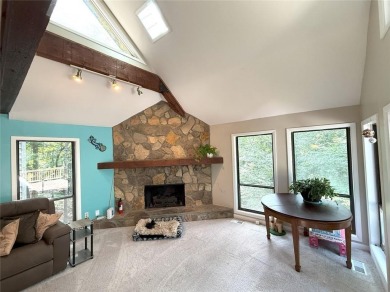 Spacious  Elegant Home in Prime North Fulton Location!
Welcome on Rivermont Golf and Country Club in Georgia - for sale on GolfHomes.com, golf home, golf lot