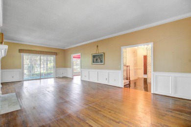 Discover the chance to make this executive home your own on  in South Carolina - for sale on GolfHomes.com, golf home, golf lot