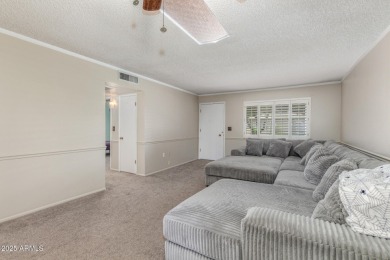 WELCOME HOME to this beautiful end-unit home! Boasting  2BR & 1 on Sun City Lakes West and East in Arizona - for sale on GolfHomes.com, golf home, golf lot