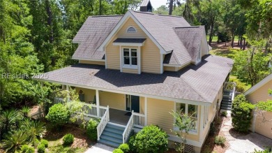 Welcome to your charming coastal cottage! This delightful on Haig Point Golf Club in South Carolina - for sale on GolfHomes.com, golf home, golf lot