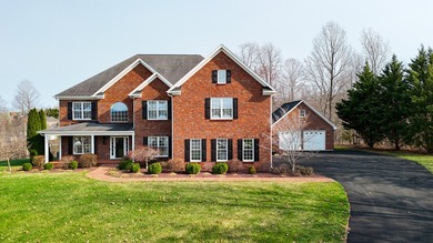Luxury, convenient, spacious and quiet. All are included with on London Downs Golf Club in Virginia - for sale on GolfHomes.com, golf home, golf lot