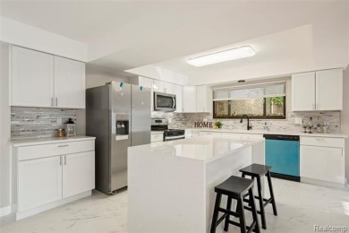 STUNNING DREAM HOME! Custom built for the family that loves to on Riverview Highlands Golf Club  in Michigan - for sale on GolfHomes.com, golf home, golf lot