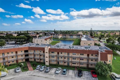 Excellent location, close to Sawgrass mills and shopping malls on Sunrise Lakes Phase III in Florida - for sale on GolfHomes.com, golf home, golf lot