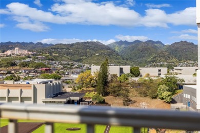 NEW AMAZING PRICE! Absolutely beautiful move in ready and on Honolulu Country Club in Hawaii - for sale on GolfHomes.com, golf home, golf lot
