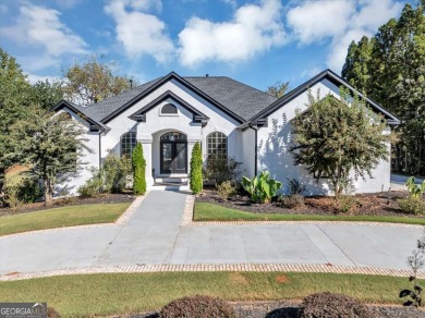 Immaculate 4-bedroom, 3-bath ranch in the highly sought-after on Eagles Landing Country Club in Georgia - for sale on GolfHomes.com, golf home, golf lot