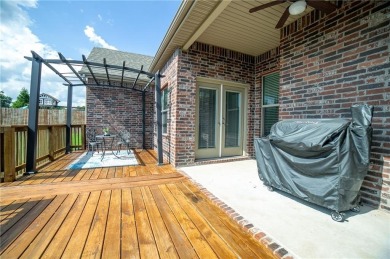 Come home to the versatility of this open and split floor plan on Stonebridge Meadows Golf Club in Arkansas - for sale on GolfHomes.com, golf home, golf lot