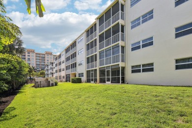 Location,location!! Best deal downtown Boca. Totally renovated 2 on Boca Raton Resort and Club in Florida - for sale on GolfHomes.com, golf home, golf lot