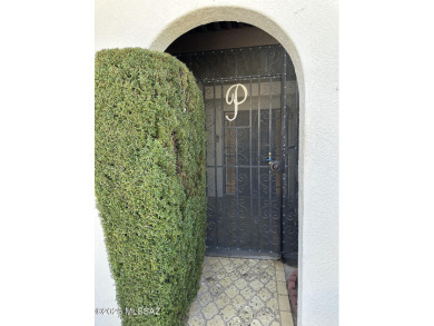 Spacious 2 bedroom / 2 bathroom Townhome in highly desirable on Dorado Country Club in Arizona - for sale on GolfHomes.com, golf home, golf lot