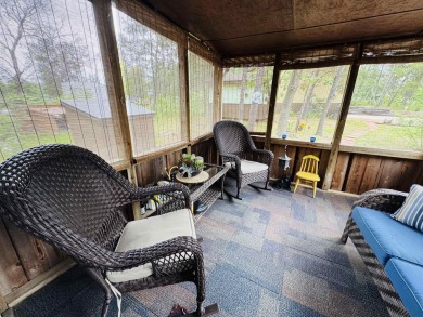 Welcome to your Lake Arrowhead getaway! This charming mobile on Sand Valley Golf Course in Wisconsin - for sale on GolfHomes.com, golf home, golf lot