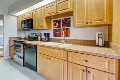 STUNNING LAKEFRONT VILLA - FULLY RENOVATED & MOVE-IN READY! on Plantation Golf and Country Club in Florida - for sale on GolfHomes.com, golf home, golf lot