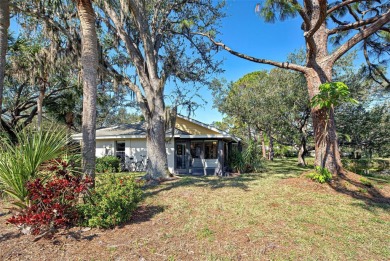 STUNNING LAKEFRONT VILLA - FULLY RENOVATED & MOVE-IN READY! on Plantation Golf and Country Club in Florida - for sale on GolfHomes.com, golf home, golf lot