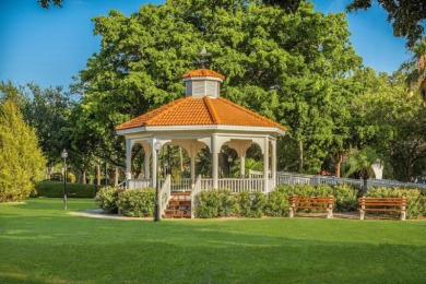 STUNNING LAKEFRONT VILLA - FULLY RENOVATED & MOVE-IN READY! on Plantation Golf and Country Club in Florida - for sale on GolfHomes.com, golf home, golf lot