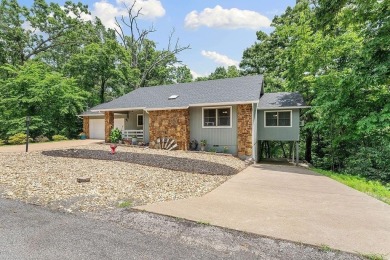Motivated seller!! Updated & move-in ready! This 2,062 sq ft on Bella Vista Country Club - Highlands in Arkansas - for sale on GolfHomes.com, golf home, golf lot