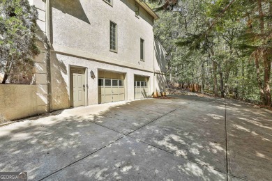 Welcome to this exquisite Stoney Brook home offering 5 bedrooms on Canongate At Flat Creek Club in Georgia - for sale on GolfHomes.com, golf home, golf lot