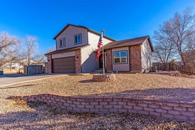 Beautiful Pueblo West Golf Course area 2 story home with 2588 on Desert Hawk At Pueblo West in Colorado - for sale on GolfHomes.com, golf home, golf lot