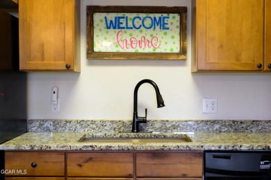 This rare 3 bed, 2 bath condo offers a spacious and well on Headwaters Golf Course At Granby Ranch in Colorado - for sale on GolfHomes.com, golf home, golf lot