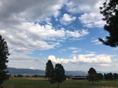 Terrific views and surrounded by golf course, this is a main on Meadowcreek Golf Resort in Idaho - for sale on GolfHomes.com, golf home, golf lot