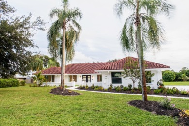 TURNKEY3-bed/3-bath CBS block home on a rare 1-acre lot with on Evergreen Club in Florida - for sale on GolfHomes.com, golf home, golf lot