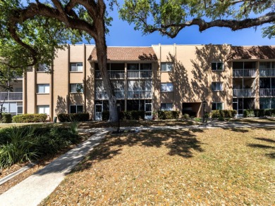 Welcome home! This adorable one-bedroom, one-bath condominium on Bobby Jones Golf Club in Florida - for sale on GolfHomes.com, golf home, golf lot