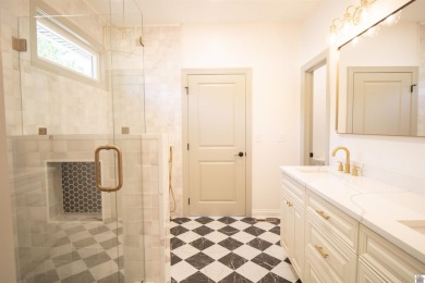 Stunning New Construction on Wildcat Trace -Located in the on Rolling Hills Country Club in Kentucky - for sale on GolfHomes.com, golf home, golf lot