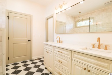Stunning New Construction on Wildcat Trace -Located in the on Rolling Hills Country Club in Kentucky - for sale on GolfHomes.com, golf home, golf lot