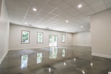 Stunning New Construction on Wildcat Trace -Located in the on Rolling Hills Country Club in Kentucky - for sale on GolfHomes.com, golf home, golf lot