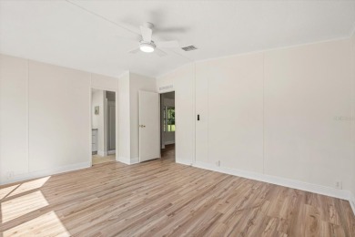 SELLER MOTIVATED. SELLER WILL REPLACE ROOF WITH REASONABLE OFFER on Zellwood Station Country Club in Florida - for sale on GolfHomes.com, golf home, golf lot