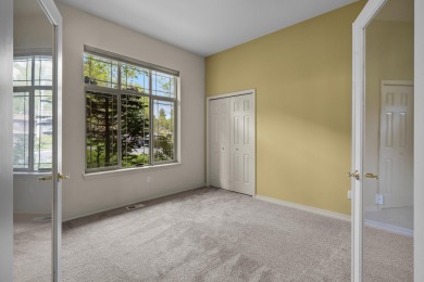 Rare Single Level Broken Top townhome with beautiful 18th on Broken Top Club in Oregon - for sale on GolfHomes.com, golf home, golf lot