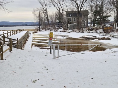This 1970 Built 3 Bedroom 1 Bath is a must see. Located in on Indian Mound Golf Club in New Hampshire - for sale on GolfHomes.com, golf home, golf lot