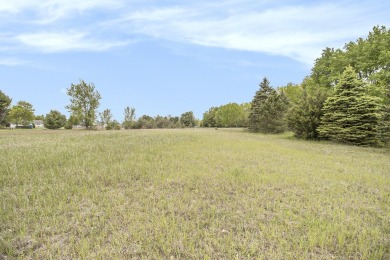 We know you have your pick of building lots...but this is the on Canadian Lakes Country Club-The Royal Course in Michigan - for sale on GolfHomes.com, golf home, golf lot