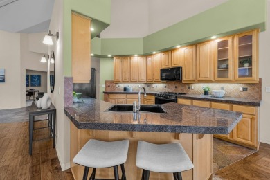 Rare Single Level Broken Top townhome with beautiful 18th on Broken Top Club in Oregon - for sale on GolfHomes.com, golf home, golf lot