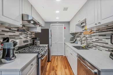 Bright and spacious Carlton unit now available in sought-after on Blue Ridge Golf Club in New York - for sale on GolfHomes.com, golf home, golf lot
